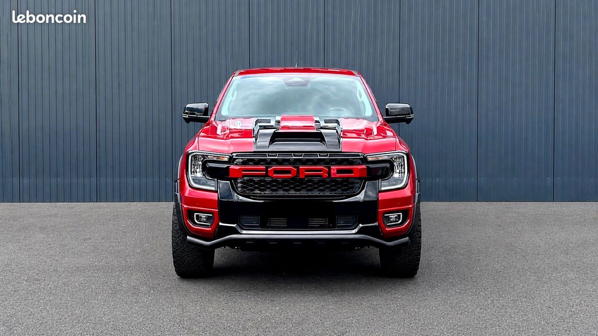 FORD RANGER MEGA RAPTOR UNIQUE DOUBLE CABINE 2.0L TURBO DIESEL BVA6 5 PLACES – HARD TOP SPORT – KIT CARROSSERIE MEGA RAPTOR – RADARS Av & Ar + CAMERA 360° – CUIR ELECTRIQUE CHAUFFANT – GARANTIE 1 AN (image 2)