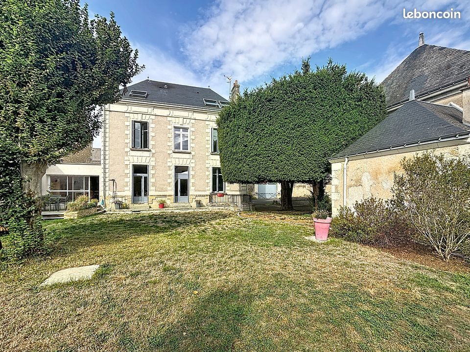 Maison 10 pièces 278 m² · à Sainte-Maure-de-Touraine · 278 m² · 438 900 €