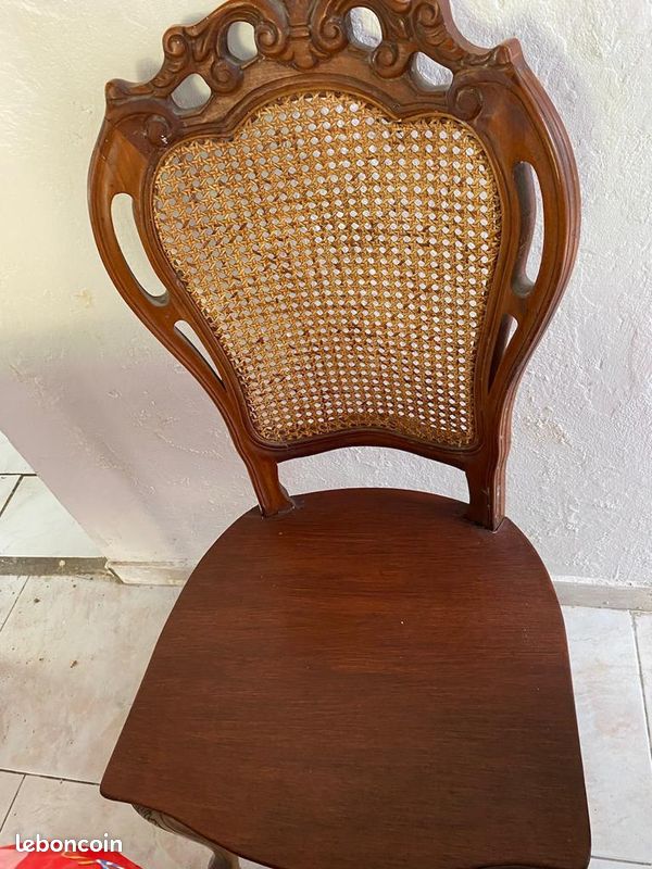 Table + 4 chaises (image 2)