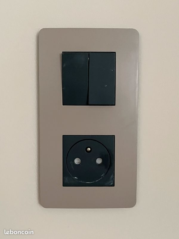 Plaques de finition Schneider Unica studio couleur taupe (image 2)