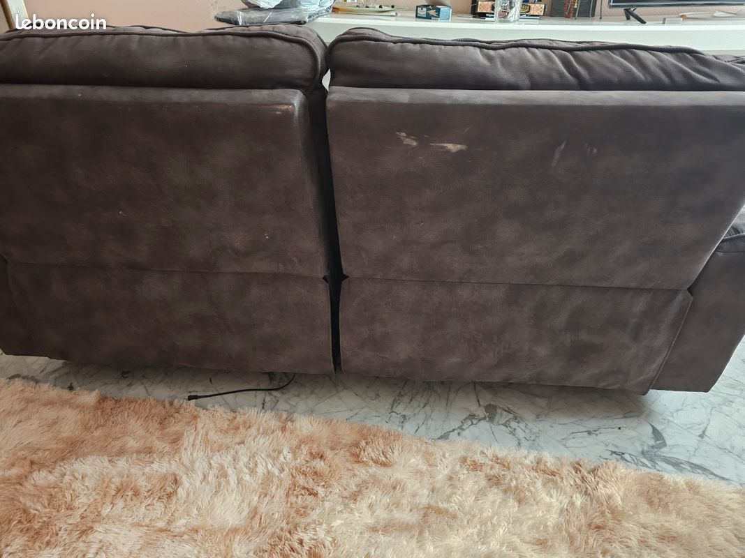 Vendre un canapé bien confortable (image 2)