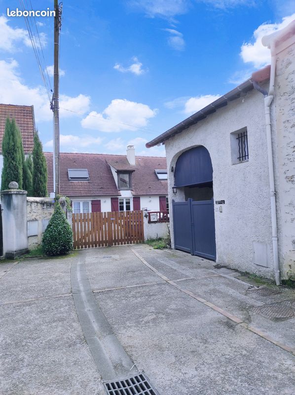 Appartement 2 pièces 24 m² · à Limours · 24 m² · 590 €/mois
