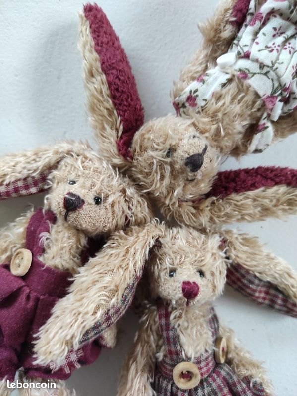 Peluches cadeaux pour Noël : 3 petits lapins (image 5)