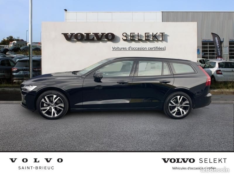 Volvo V60 B4 197ch Ultra Style Dark DCT 7 (image 3)