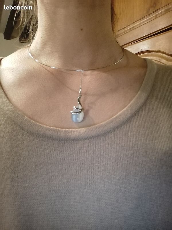 Collier acier rigide fermoir à boule avec pendentif (image 1)
