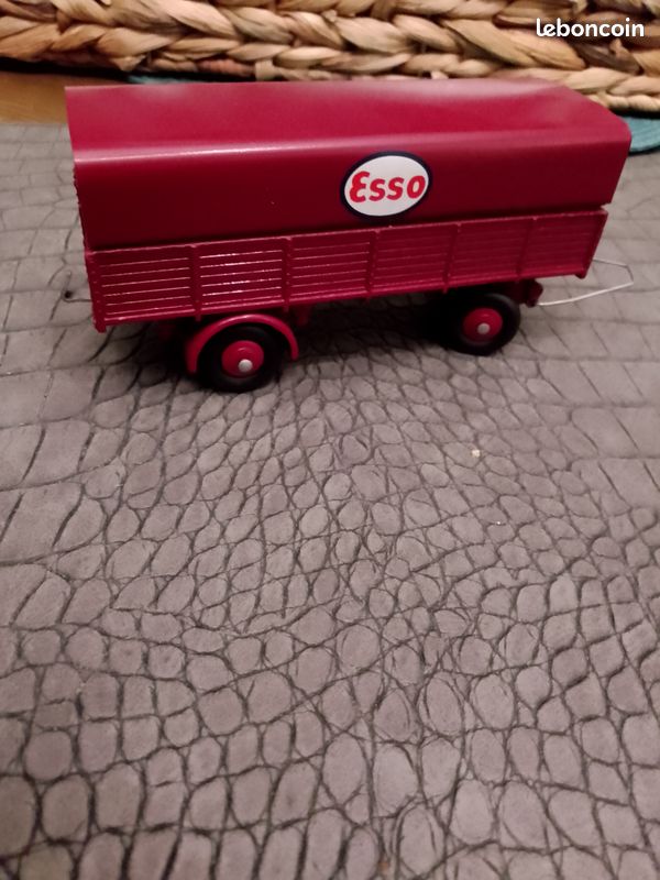 Dinky Toys 1:43 - 3 - Coche a escala - ref. 49D Poste de Ravitaillement