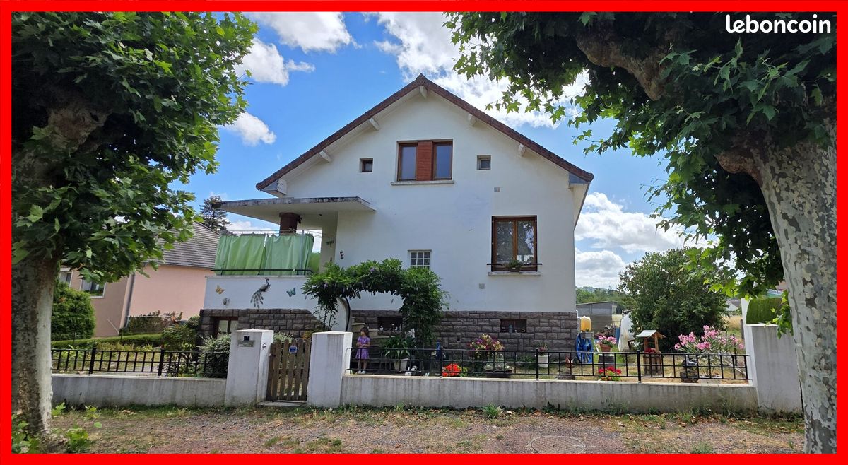 Maison 7 pièces 130 m² · à Le Mayet-de-Montagne · 130 m² · 103 000 €