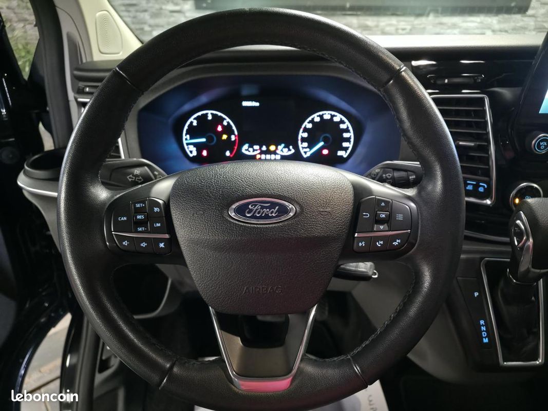 FORD TOURNEO CUSTOM 2.0 EcoBlue - 130 - BVA COMBI 320 L2H1 Titanium (image 12)