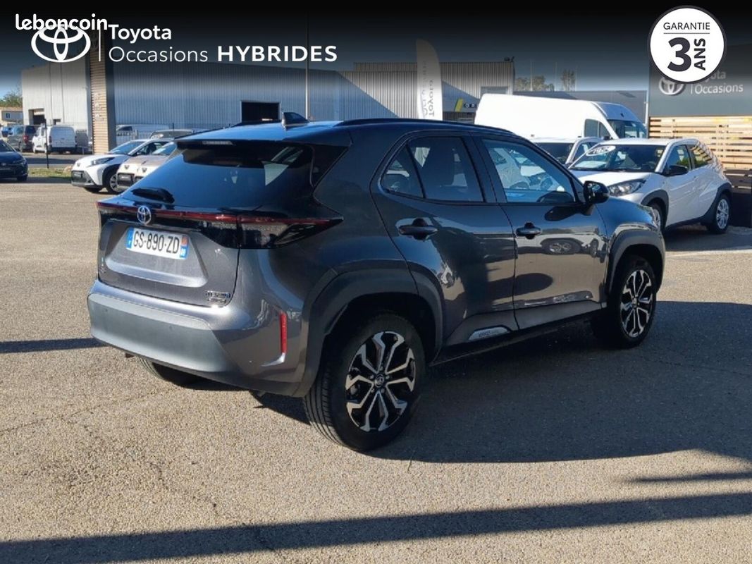 Toyota Yaris Cross 116h Design AWD-i MY22 (image 18)