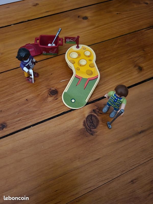 Playmobil mini golf (image 1)