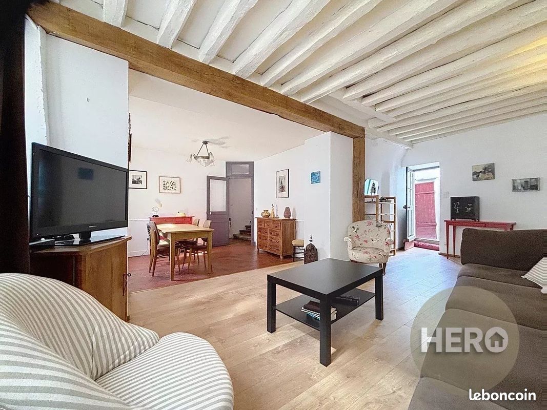 Maison 6 pièces 134 m² · à Montfort-l'Amaury · 134 m² · 325 000 €