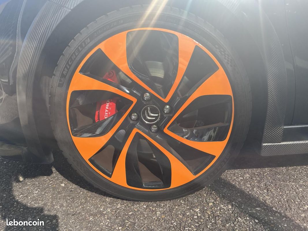 DS DS 3 1.6 THP 16V - 202 BERLINE Racing (image 27)