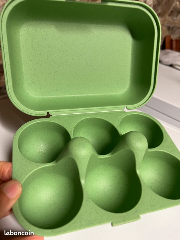 Boite à œufs bio-plastique (image 3)
