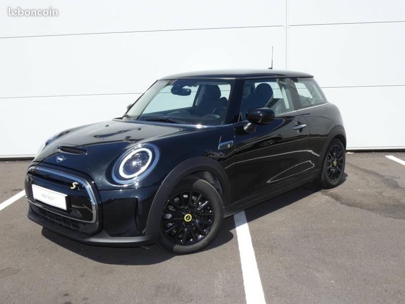 Mini Mini Cooper 136ch Edition Camden BVA7 (image 1)