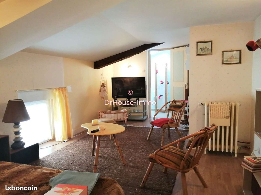 Maison de village 6 pièces 140 m² - Villeneuve-la-Comtesse 17330 (image principale 13)