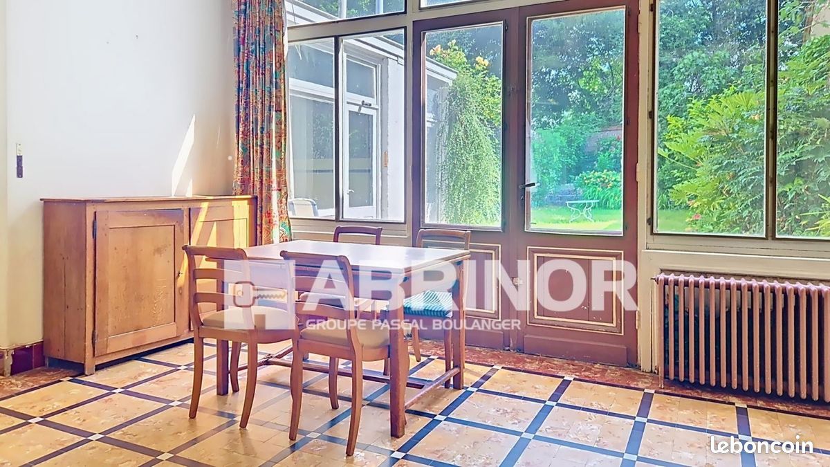 Maison 7 pièces 210 m² · à Roubaix · 210 m² · 335 000 €