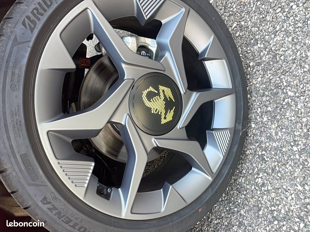 ABARTH 500C e 155 ch Pack (image 13)