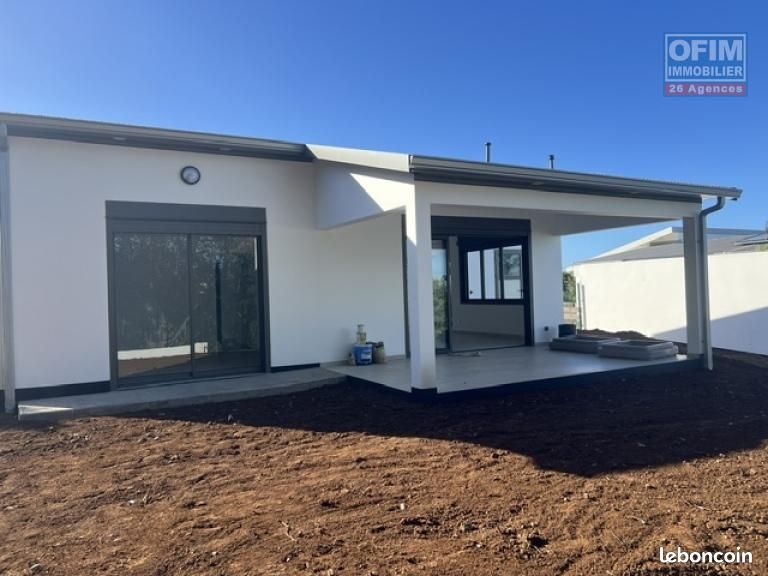 Maison 4 pièces 80 m² · à Les Avirons · 80 m² · 1 400 €