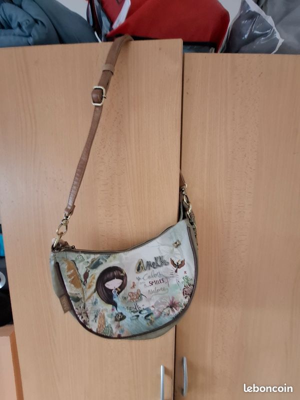 Sac en bandoulière marque Anekke (image 1)