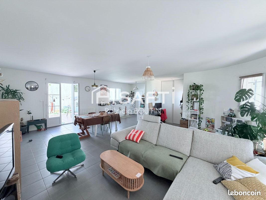 Maison 3 pièces 82 m² · à Niort · 82 m² · 180 000 €