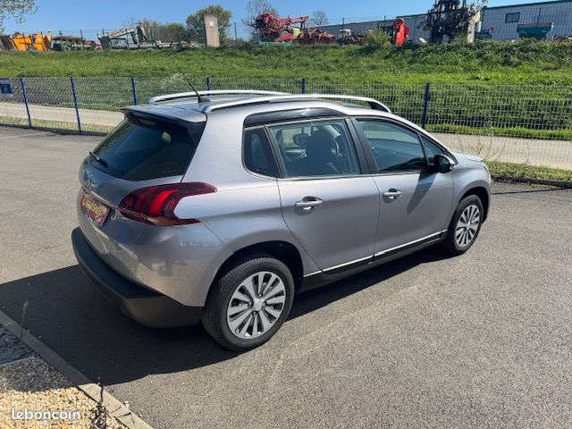 Peugeot 2008 1.6 BlueHDi 100ch S&S BVM5 Active (image 6)