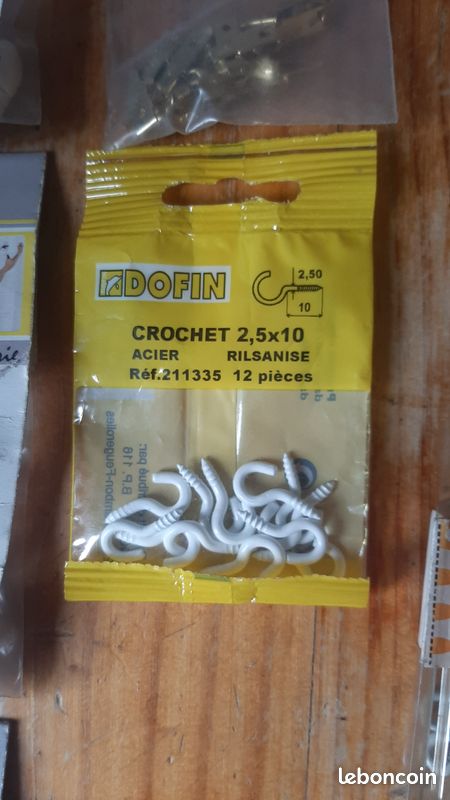Boites ou sachets pitons crochets divers (image 12)