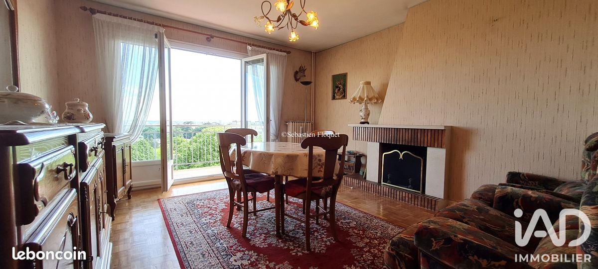 Appartement 3 pièces 74 m² · à Joué-lès-Tours · 74 m² · 172 000 €