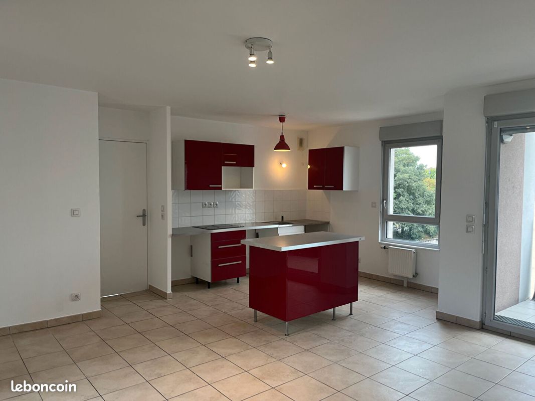 Appartement 3 pièces 64 m² · à Oullins-Pierre-Bénite · 64 m² · 1 020 €/mois
