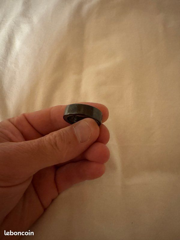 Oura ring 3 - Taille 12 - Excellent etat (image 2)
