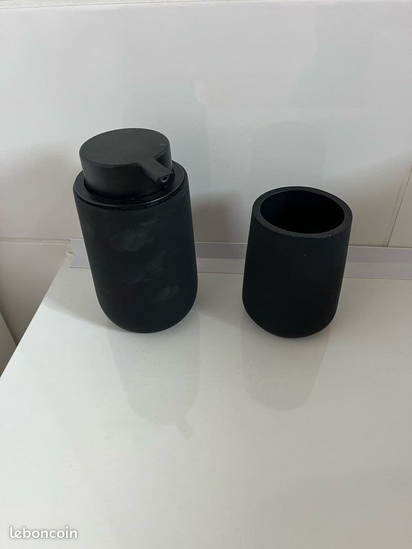Accessoires salle de bain (image 2)
