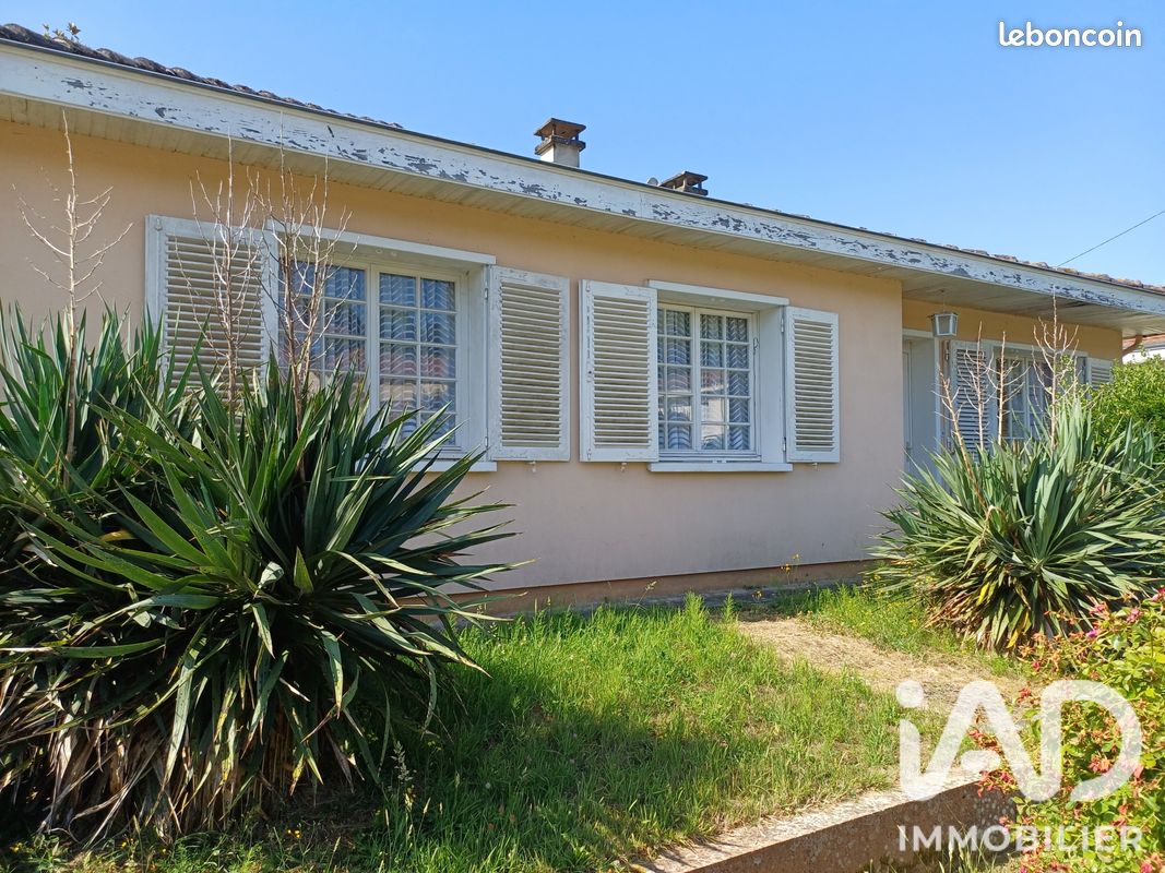 Maison 4 pièces 83 m² · à Mouleydier · 83 m² · 110 000 €