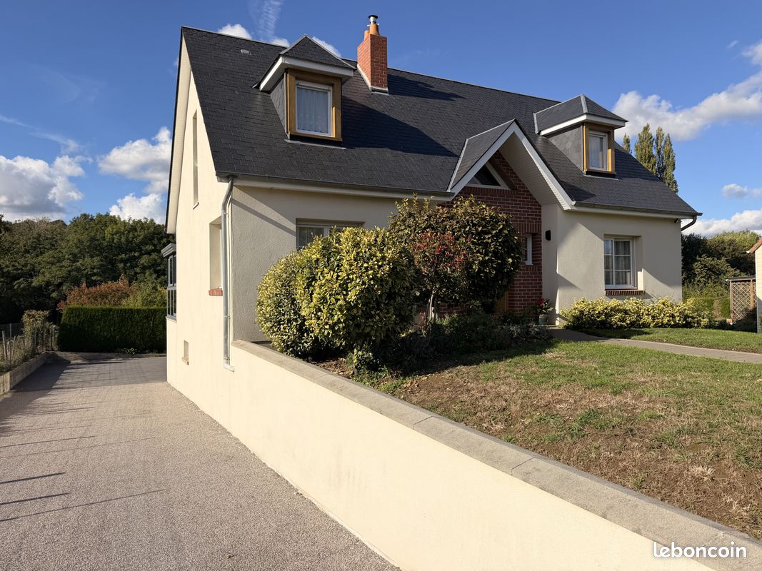 Maison 4 pièces 127 m² · à Tilloy-Floriville · 127 m² · 281 800 €