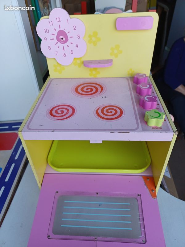 Cuisinière en bois (image 2)