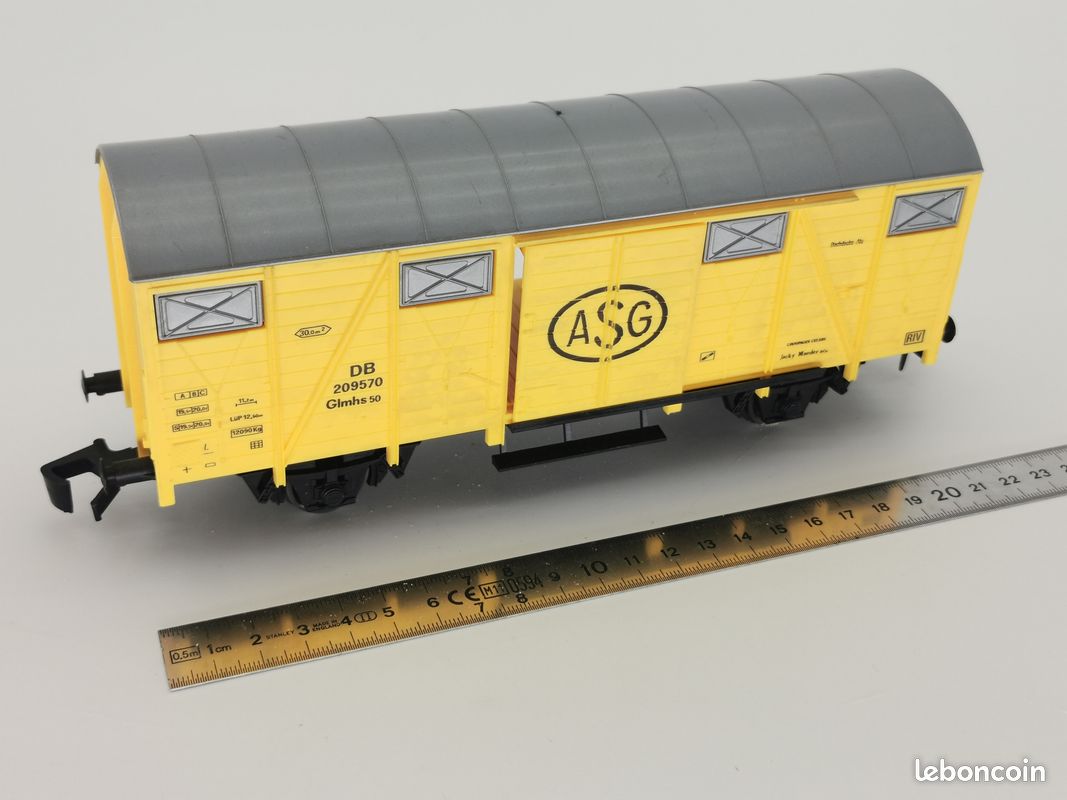 Wagon échelle 0 LIMA – Époque 3 – Plastique Et Métal – Vintage France