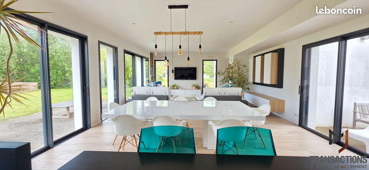 Maison 5 pièces 159 m² · à Sainte-Pazanne · 159 m² · 549 900 €