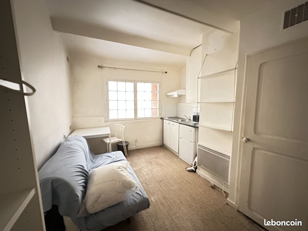 Appartement 1 pièce 13 m² · à Aix-en-Provence · 13 m² · 370 €/mois