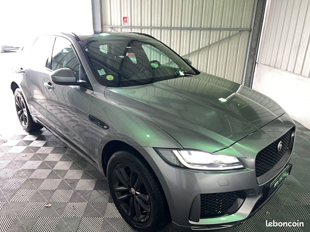 JAGUAR F-Pace 2.0 D - 180 ch AWD BVA8 Chequered Flag (image 1)