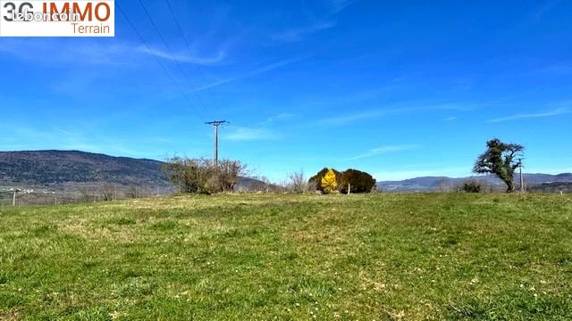 Vente | Terrain constructible | 1008 m² | Champagne-en-Valromey | Expo Sud