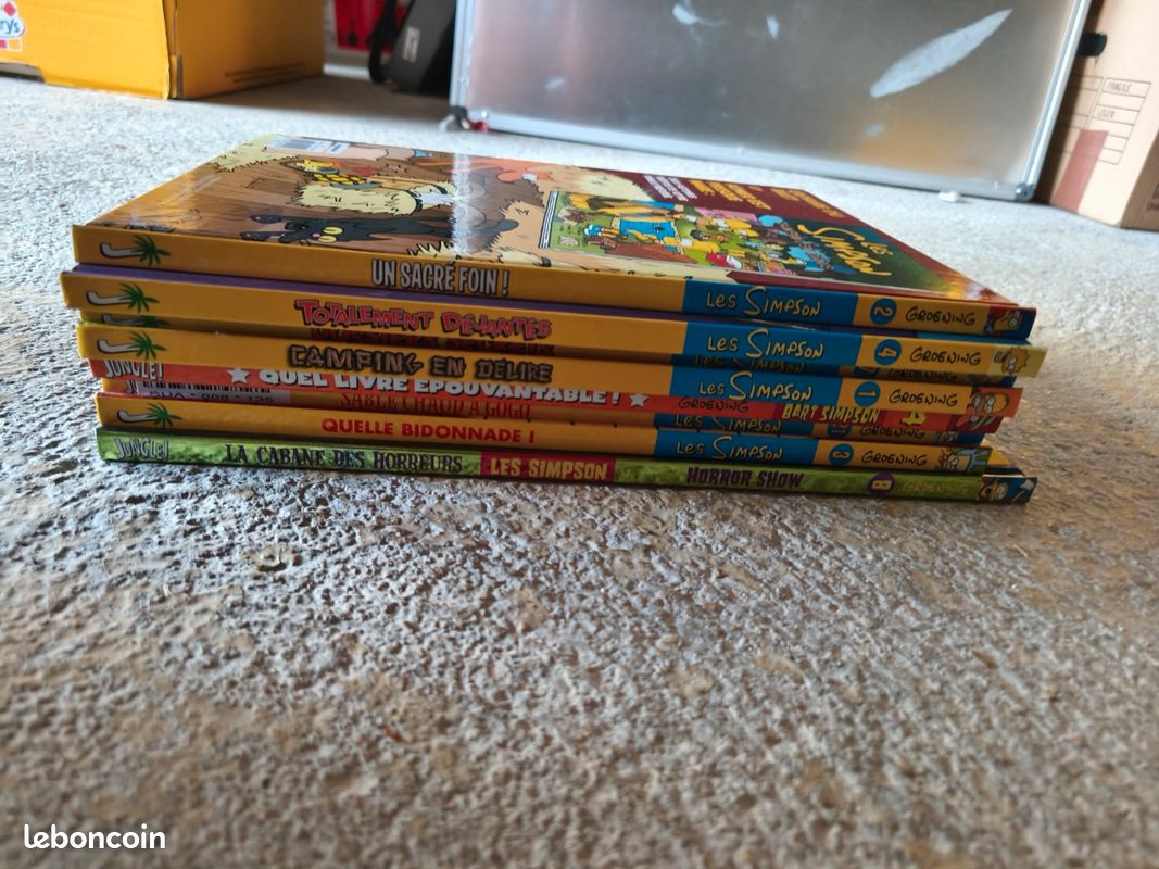 Pack de 8 BD Simpsons (image 1)
