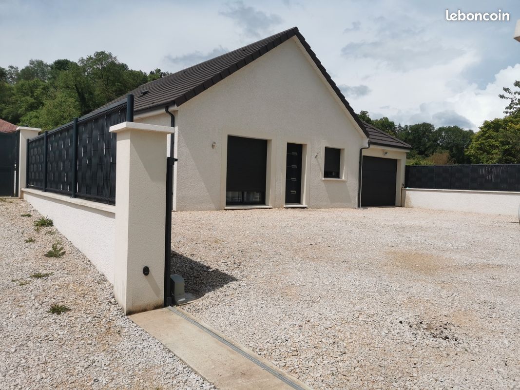 Maison 4 pièces 80 m² · à Dole · 80 m² · 1 100 €/mois