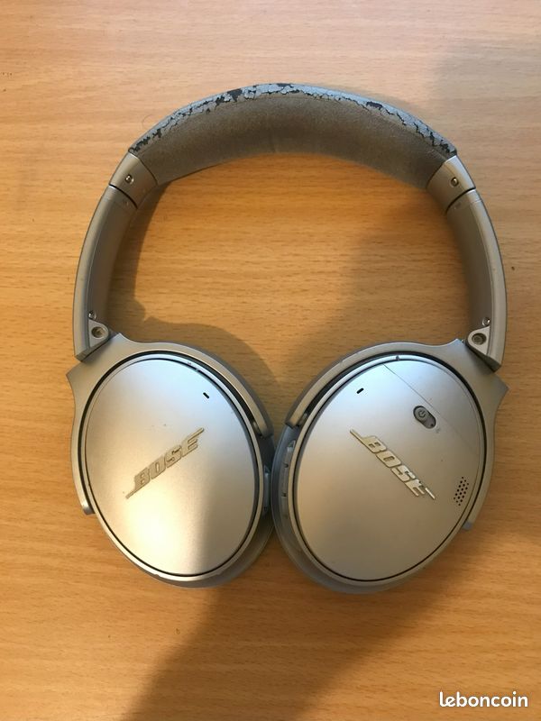 Casque Bluetooth sans fil Supra-Aural Bose QuietComfort 35 II avec Mic –