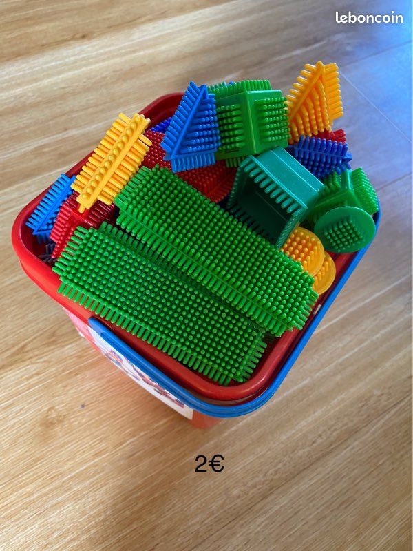 Lot jouets bébé (image 6)