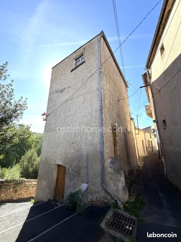 Maison 3 pièces 56 m² · à Vic-le-Comte · 56 m² · 45 000 €