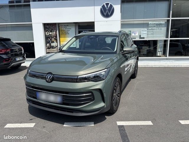 Volkswagen Tiguan NOUVEAU 1.5 ETSI 130CH DSG7 V... (image 1)