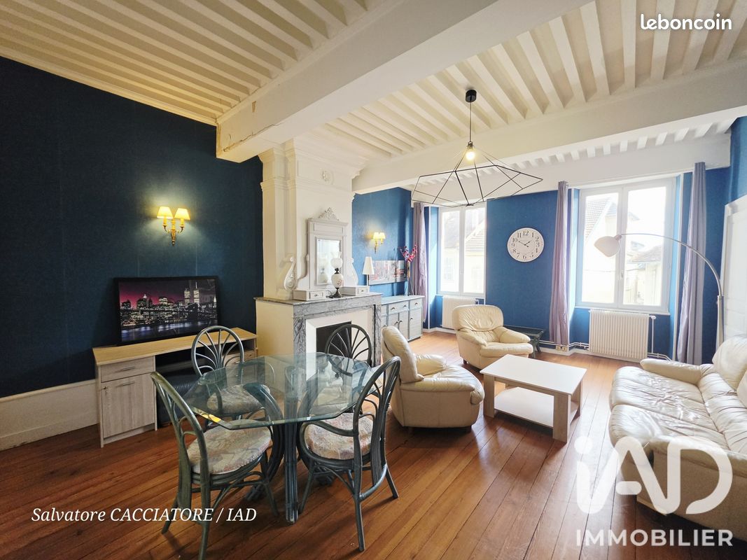 Appartement 3 pièces 72 m² · à Belley · 72 m² · 105 000 €