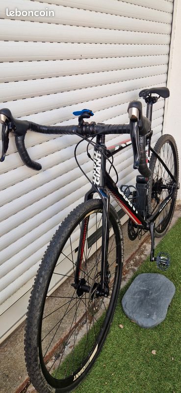 Giant TCX SLR 2 gravel / cyclo-cross 0 (image 2)