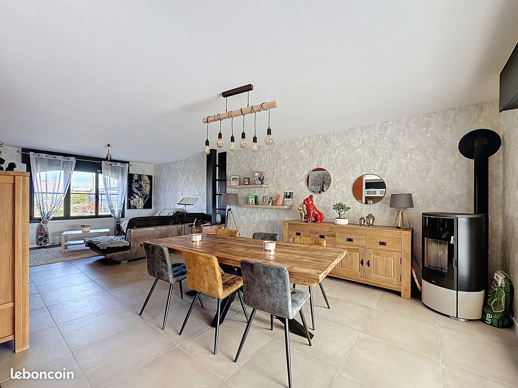 Maison 5 pièces 135 m² · à Écourt-Saint-Quentin · 135 m² · 299 900 €