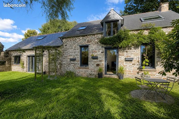 Maison 8 pièces 205 m²