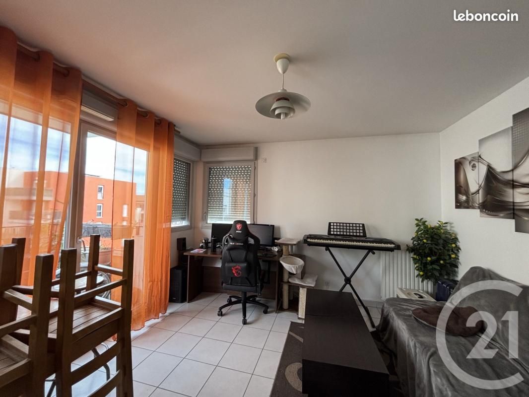 Appartement 2 pièces 41 m² · à Meyzieu · 41 m² · 765 €