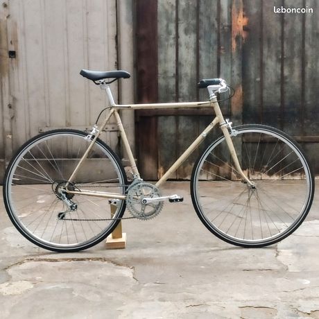 Vélo de Ville / Randonneuse - T56/L - Vélos